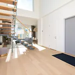 Appartement 4bdr Modern And Stylish Near Kadriorg With Free Parking *