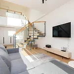 Appartement 4bdr Modern And Stylish Near Kadriorg With Free Parking