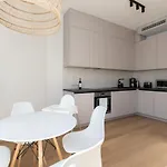 Appartement 4bdr Modern And Stylish Near Kadriorg With Free Parking *