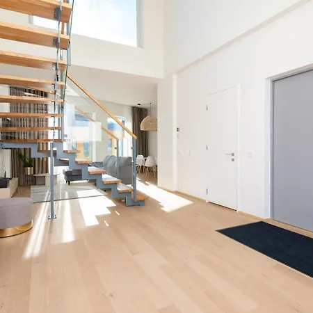 Apartment 4bdr Modern And Stylish Near Kadriorg With Free Parking *