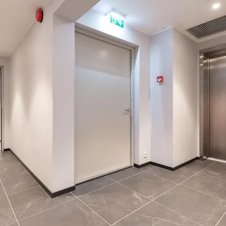 4bdr Modern And Stylish Near Kadriorg With Free Parking Tallinn