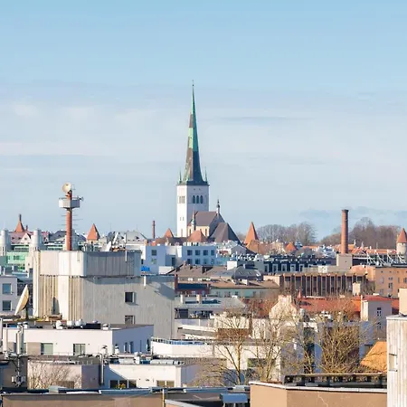 4bdr Modern And Stylish Near Kadriorg With Free Parking Lägenhet