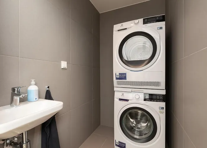 公寓 4bdr Modern And Stylish Near Kadriorg With Free Parking