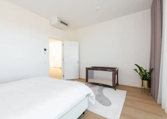 4bdr Modern And Stylish Near Kadriorg With Free Parking