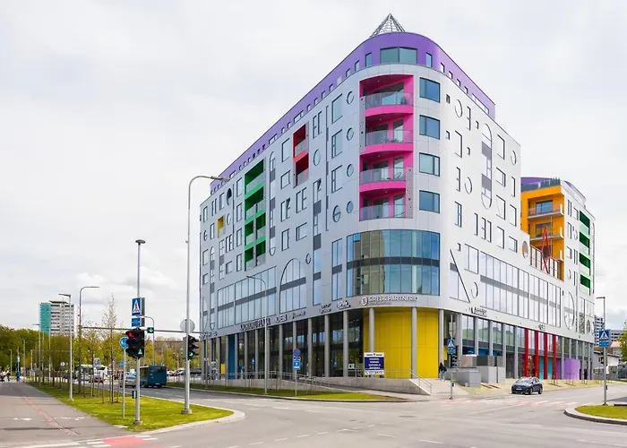 Appartement 4bdr Modern And Stylish Near Kadriorg With Free Parking