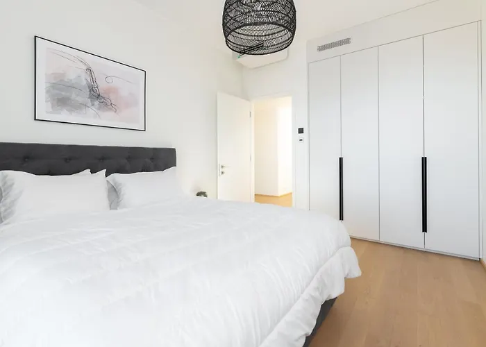 4bdr Modern And Stylish Near Kadriorg With Free Parking Таллин