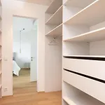 شقة 4bdr Modern And Stylish Near Kadriorg With Free Parking *