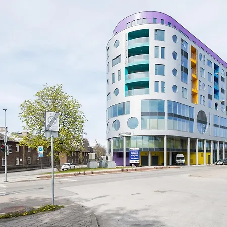 דירה 4bdr Modern And Stylish Near Kadriorg With Free Parking טאלין