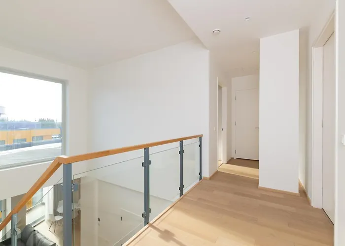 4bdr Modern And Stylish Near Kadriorg With Free Parking Tallinn