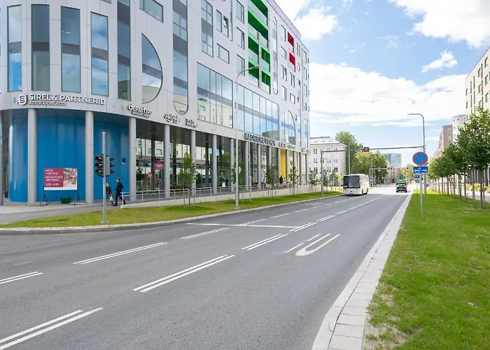 4bdr Modern And Stylish Near Kadriorg With Free Parking